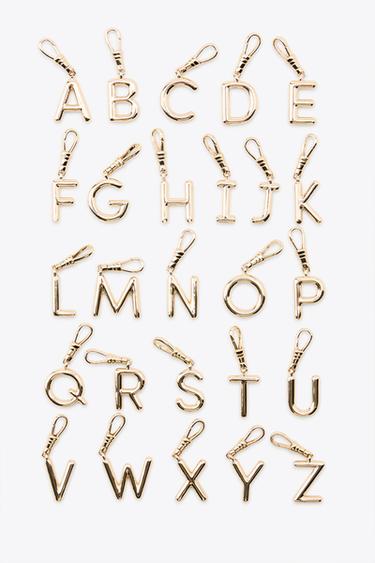 CHARMS LETRAS - Dorado de Zara - Imagen 0