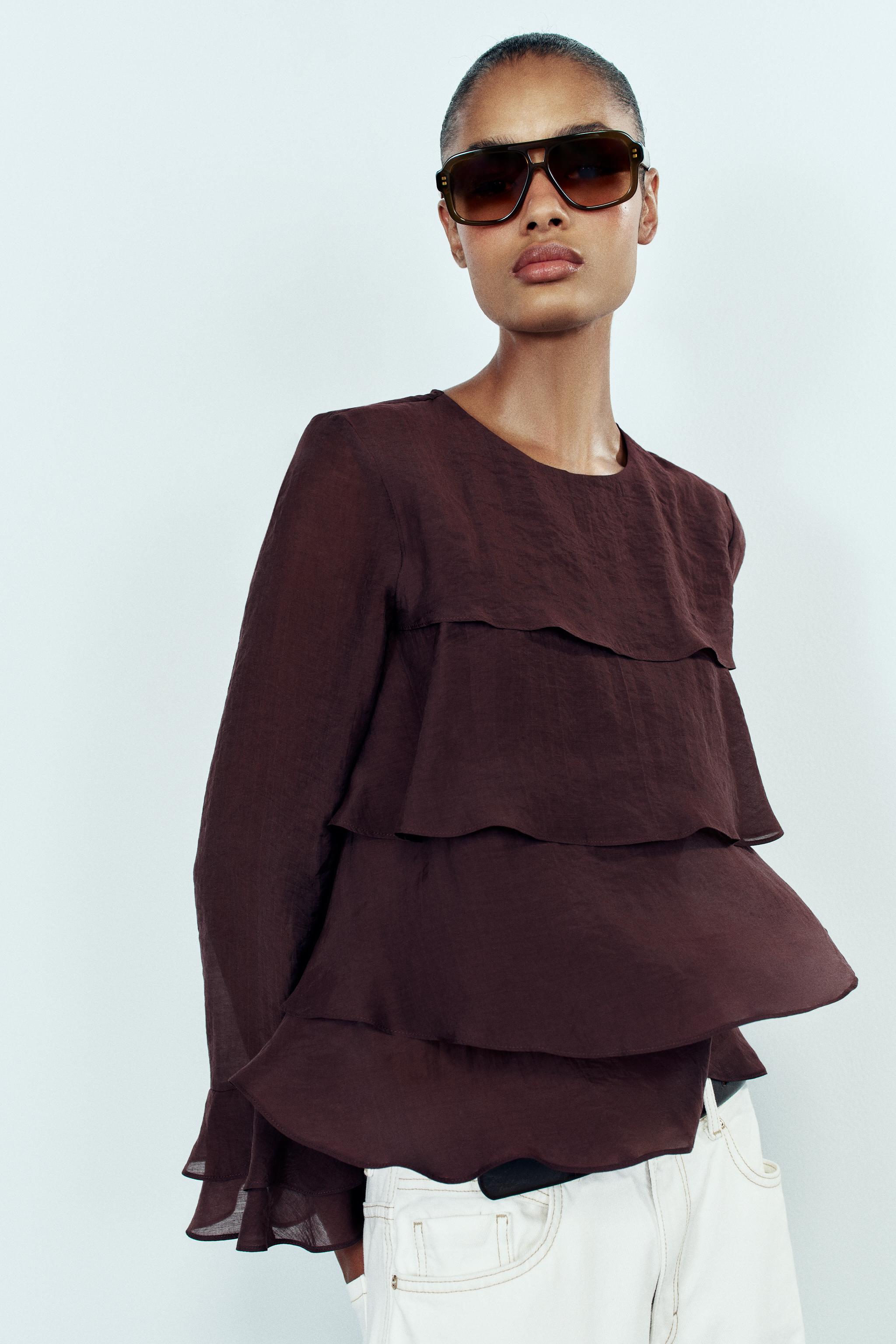 CHEMISE À VOLANTS