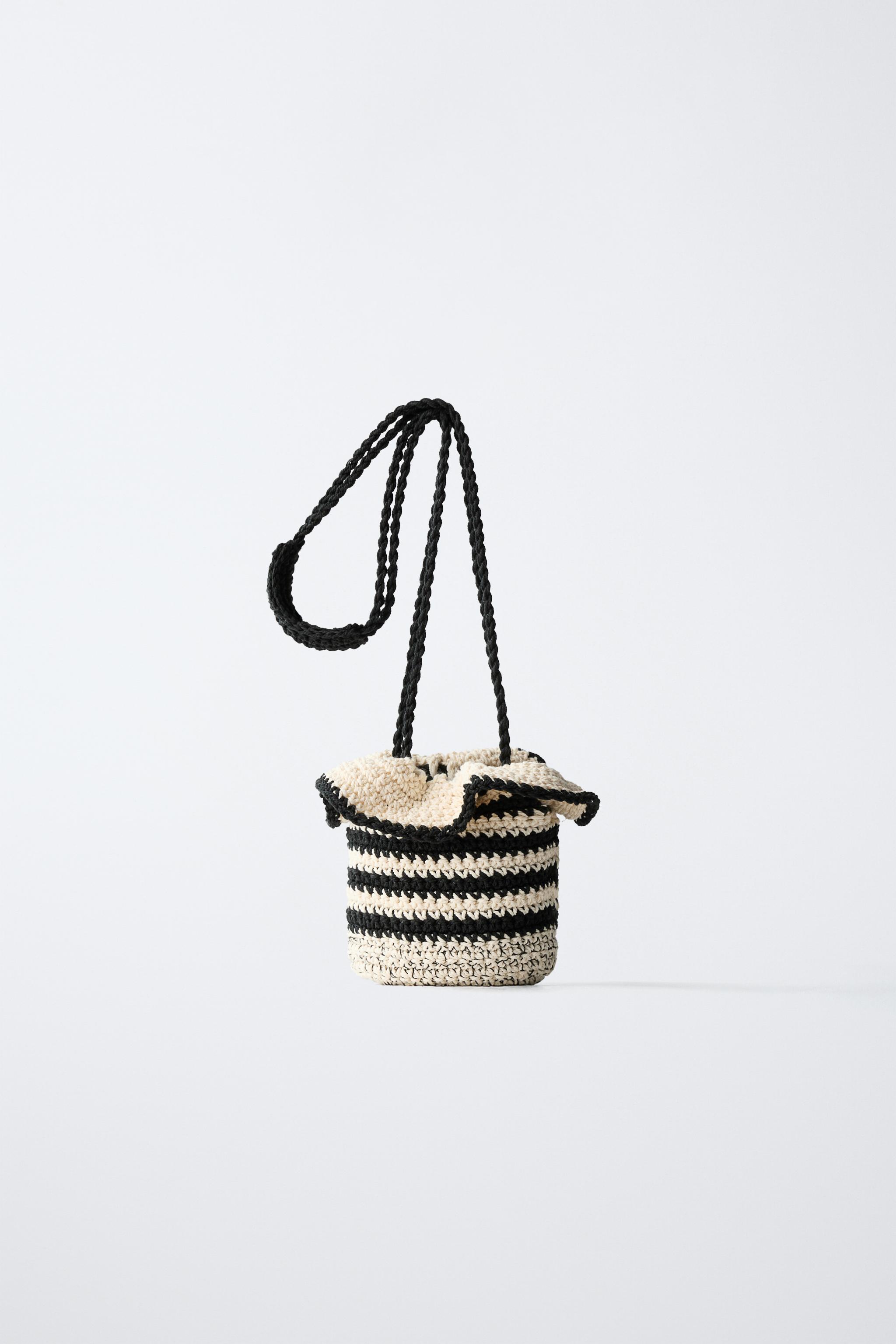 CROCHET CROSSBODY BAG