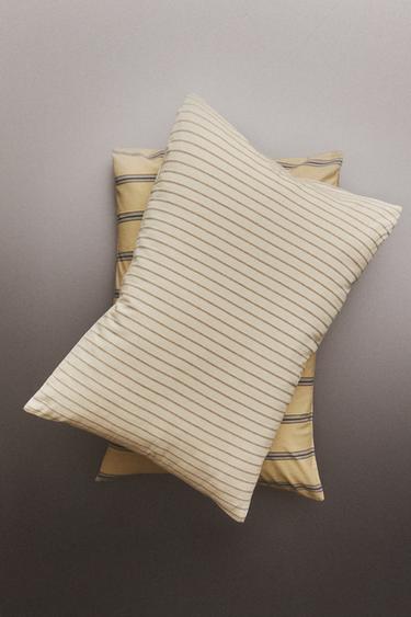 STRIPED CREASED COTTON PILLOWCASE - Ecru by Zara - Image 5