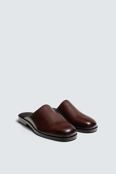 LEATHER CLOGS - Brown by Zara