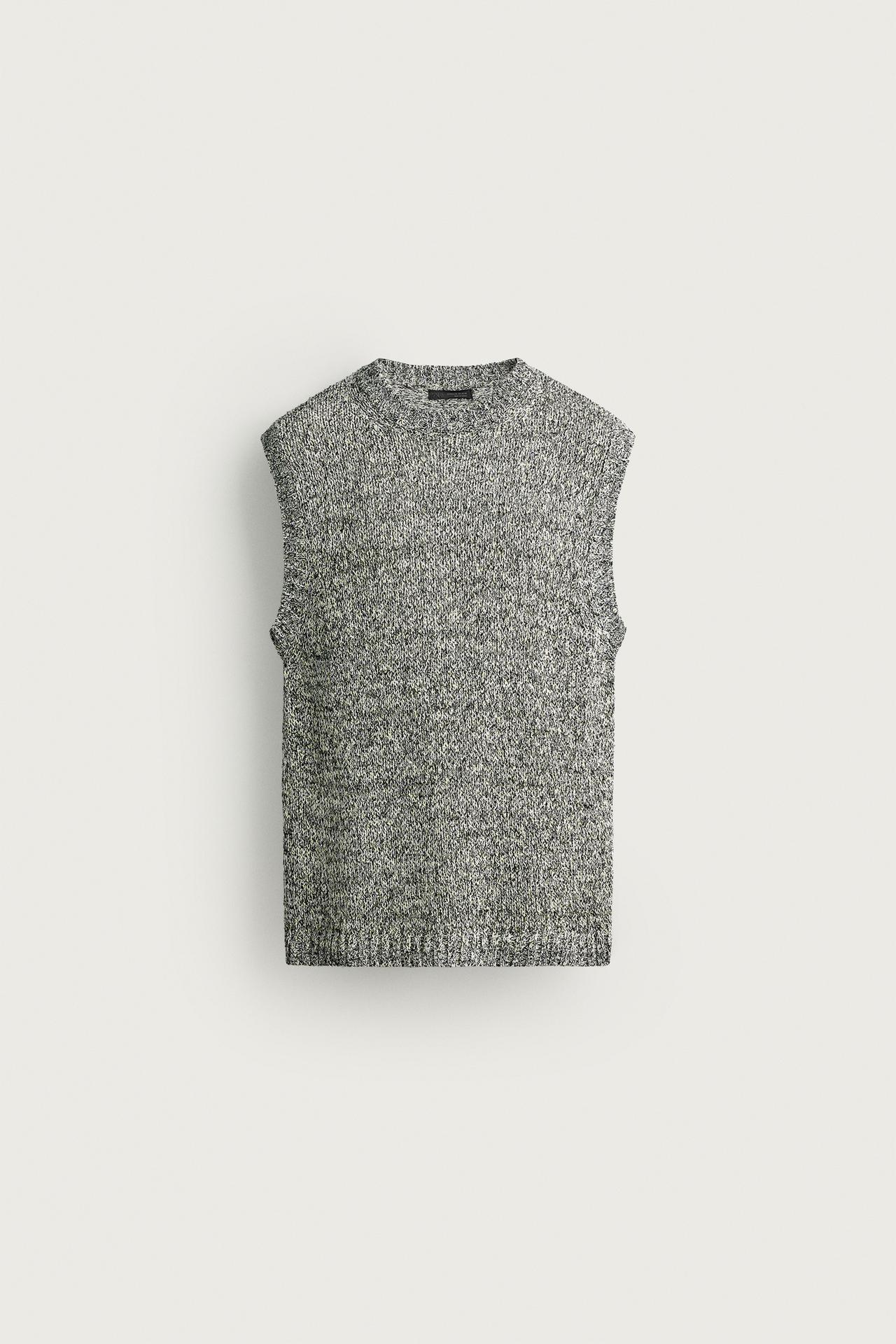 TEXTURED KNIT VEST — Ecru