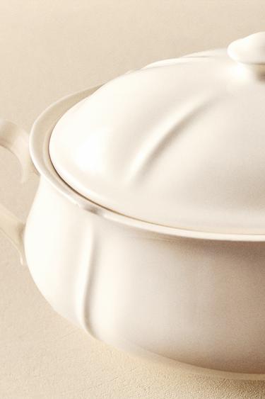 EARTHENWARE TUREEN WITH RAISED-DESIGN EDGE - Ecru by Zara - Image 5