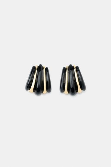 PENDIENTES OCMBIANDOS RELIEVE - Negro oro de Zara
