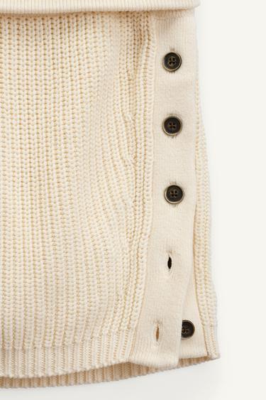 BTTN TP 14 - Light beige by Zara