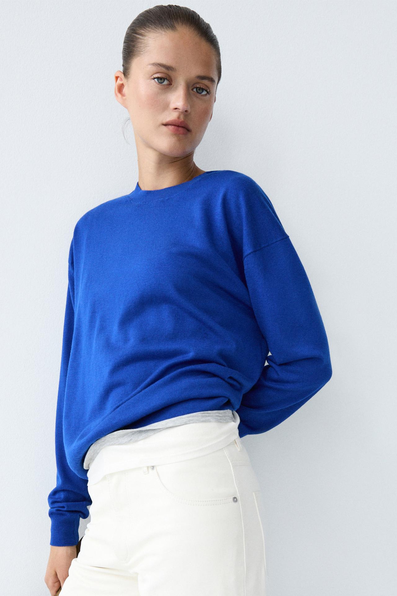 Fine knit round neck sweater — Bluish