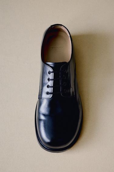 ZAPATO PIEL VESTIR - Negro de Zara