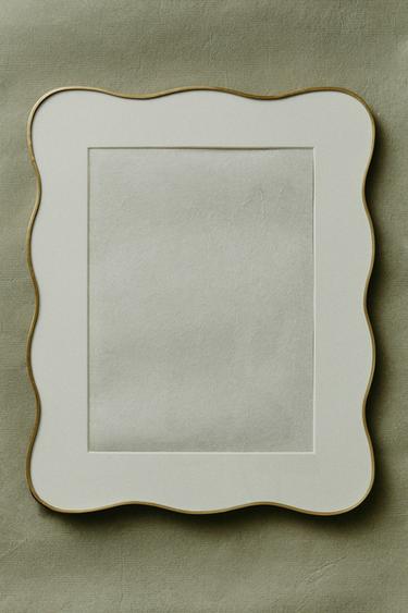 Zara SCALLOPED METAL PICTURE FRAME - Gold