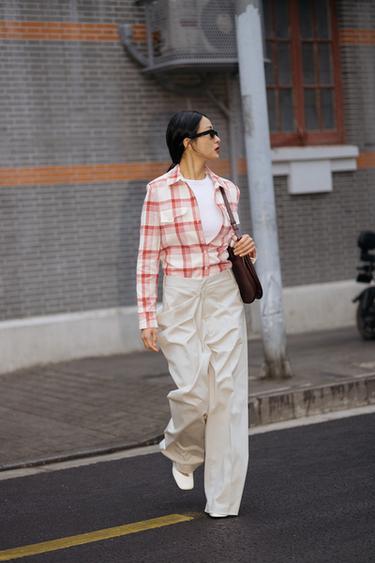 COTTON MODAL LONG SLEEVE T-SHIRT - White by Zara