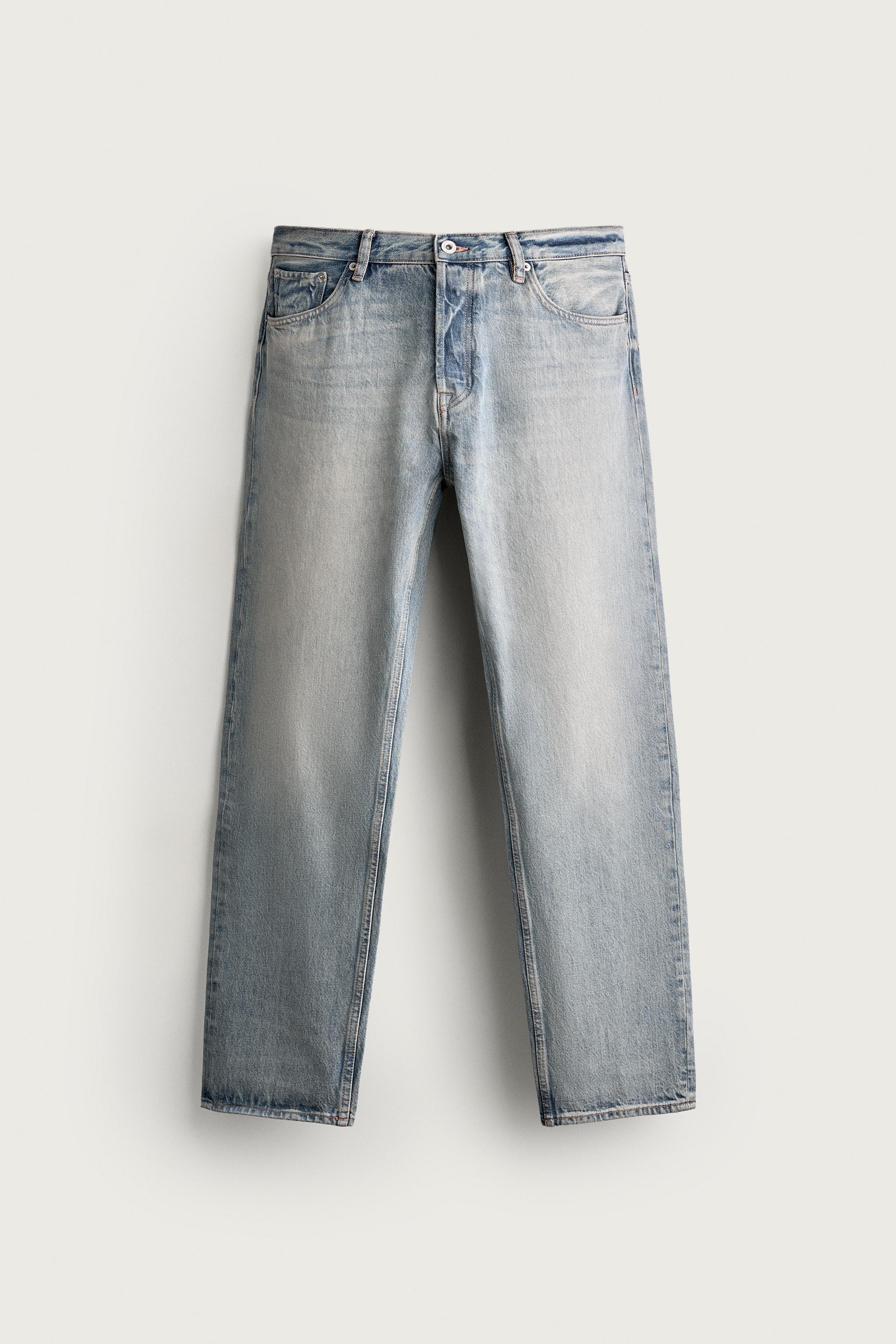 STRAIGHT FIT JEANS