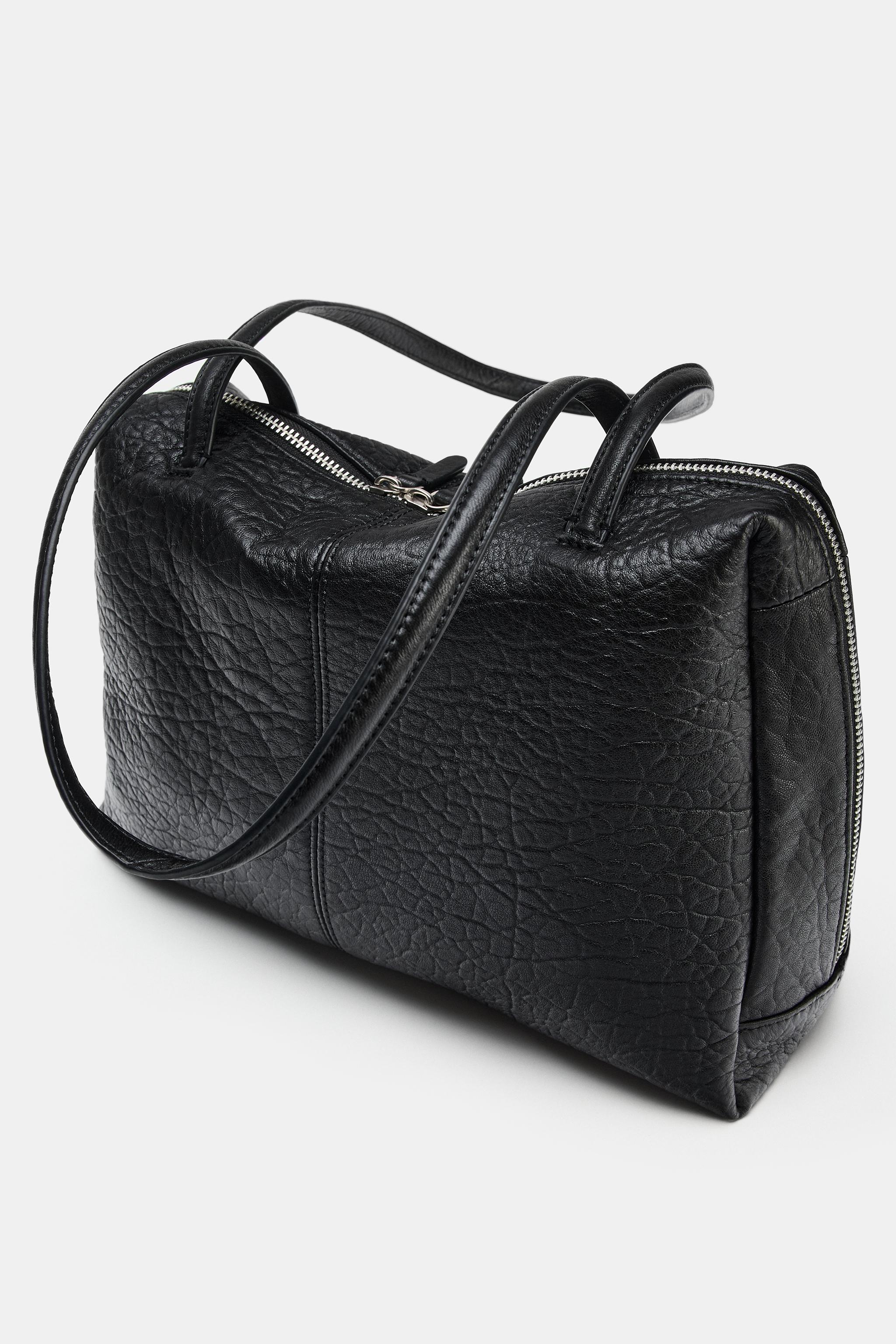 LEATHER SHOULDER BAG
