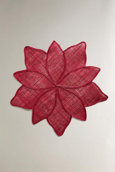CHRISTMAS RAMIE POINSETTIA PLACEMAT - Red by Zara