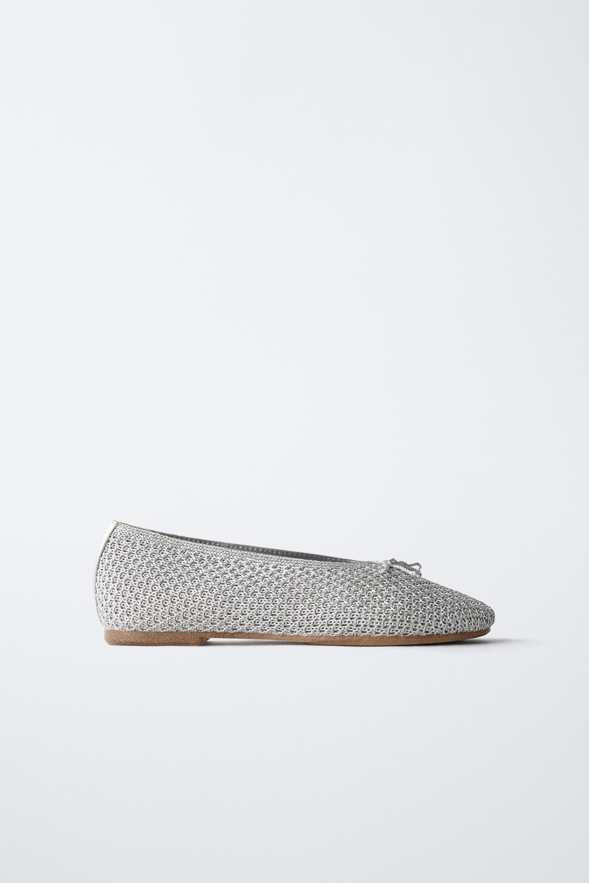 METALLIC CROCHET EFFECT BALLET FLATS — Silver