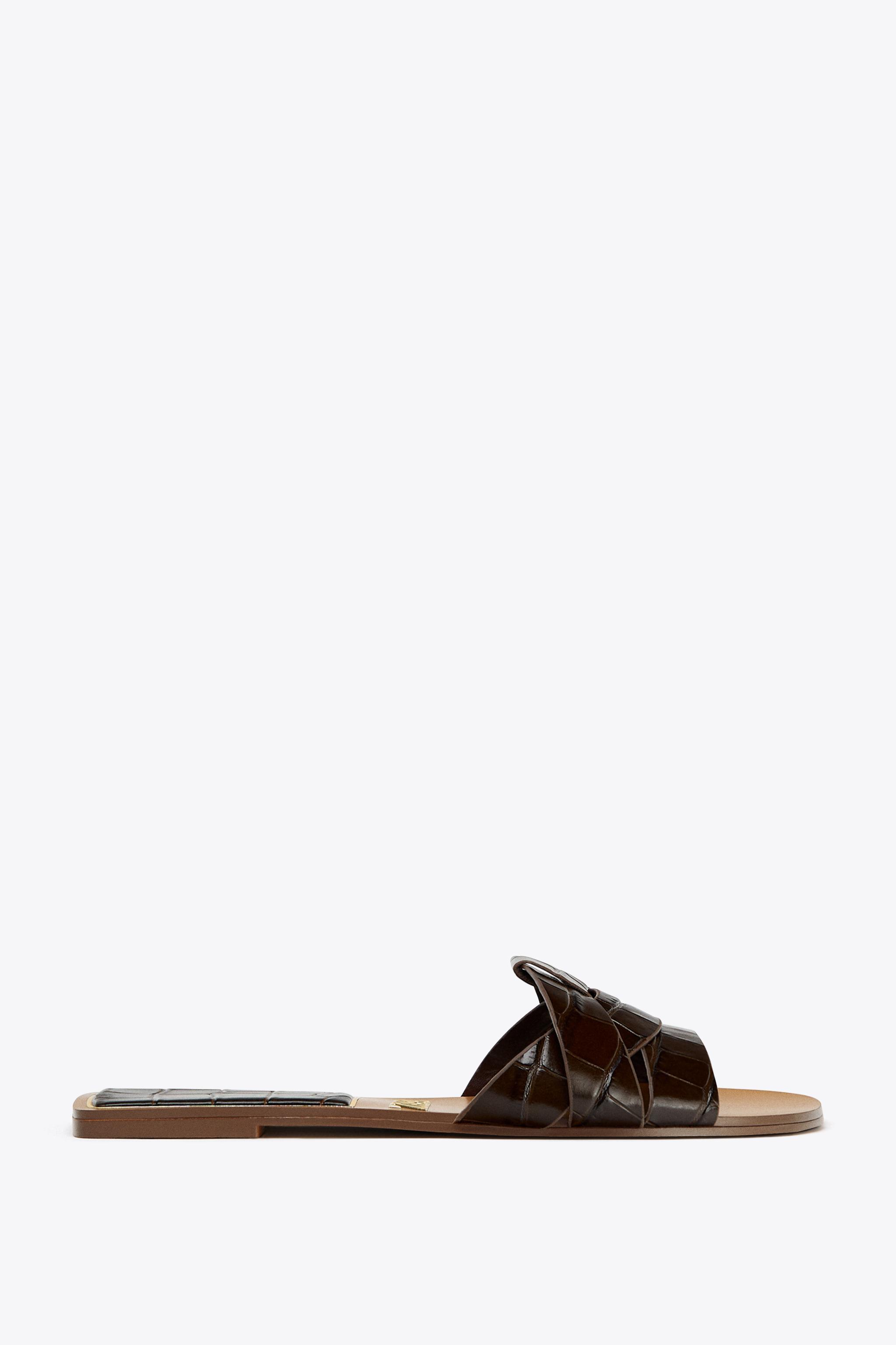 未使用　即完売品　ZARA ゴールド　レザー　パンプス ZARA〉メタルストラップバレエシューズ (ZARA/パンプス) 2520