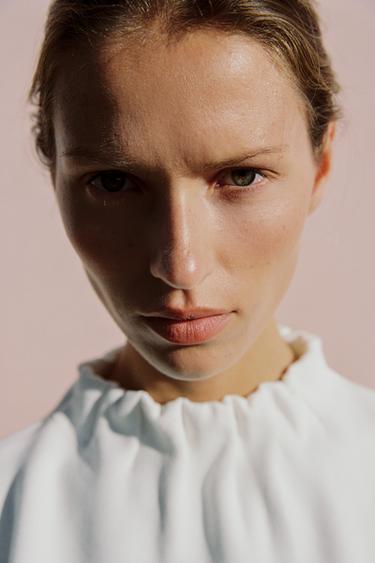 TOP EN MAILLE À FRONCES - Blanc de Zara - Image 4