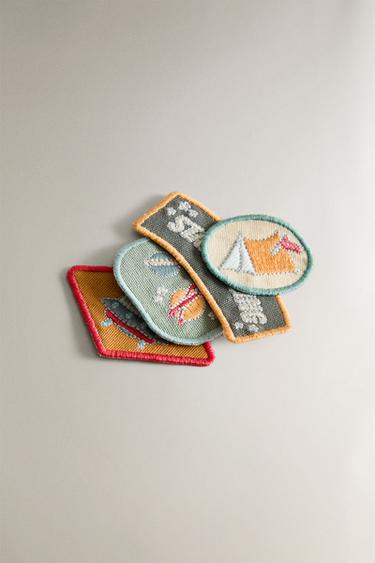 LOT ÉTIQUETTES ENFANT ESPACE (LOT DE 4) - Multicolore de Zara - Image 1