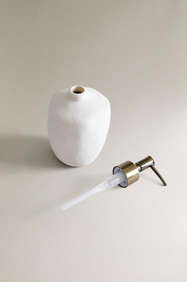 TEXTURED SOAP DISPENSER - White by Zara - Image 4