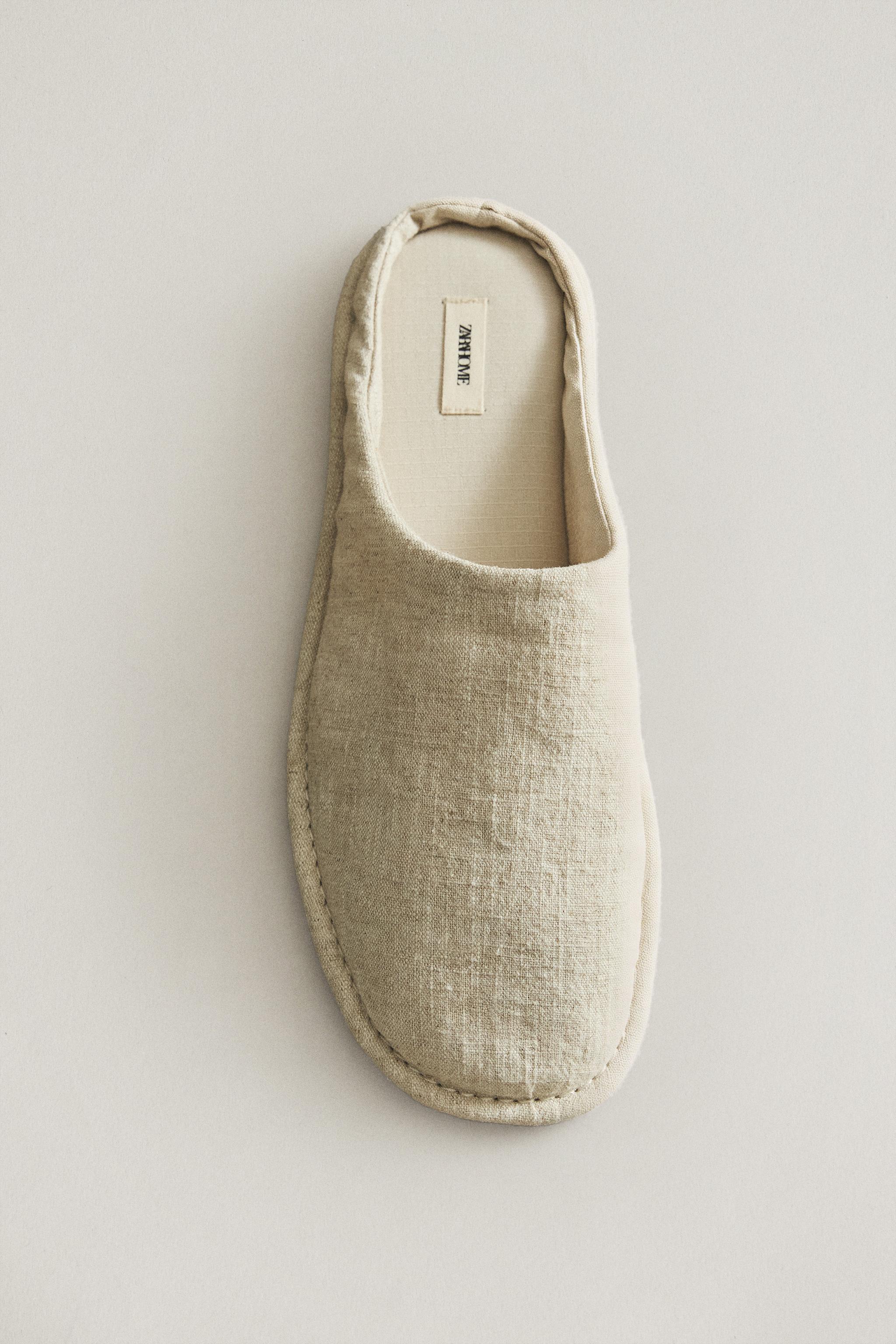 RAMIE SLIPPERS — Beige