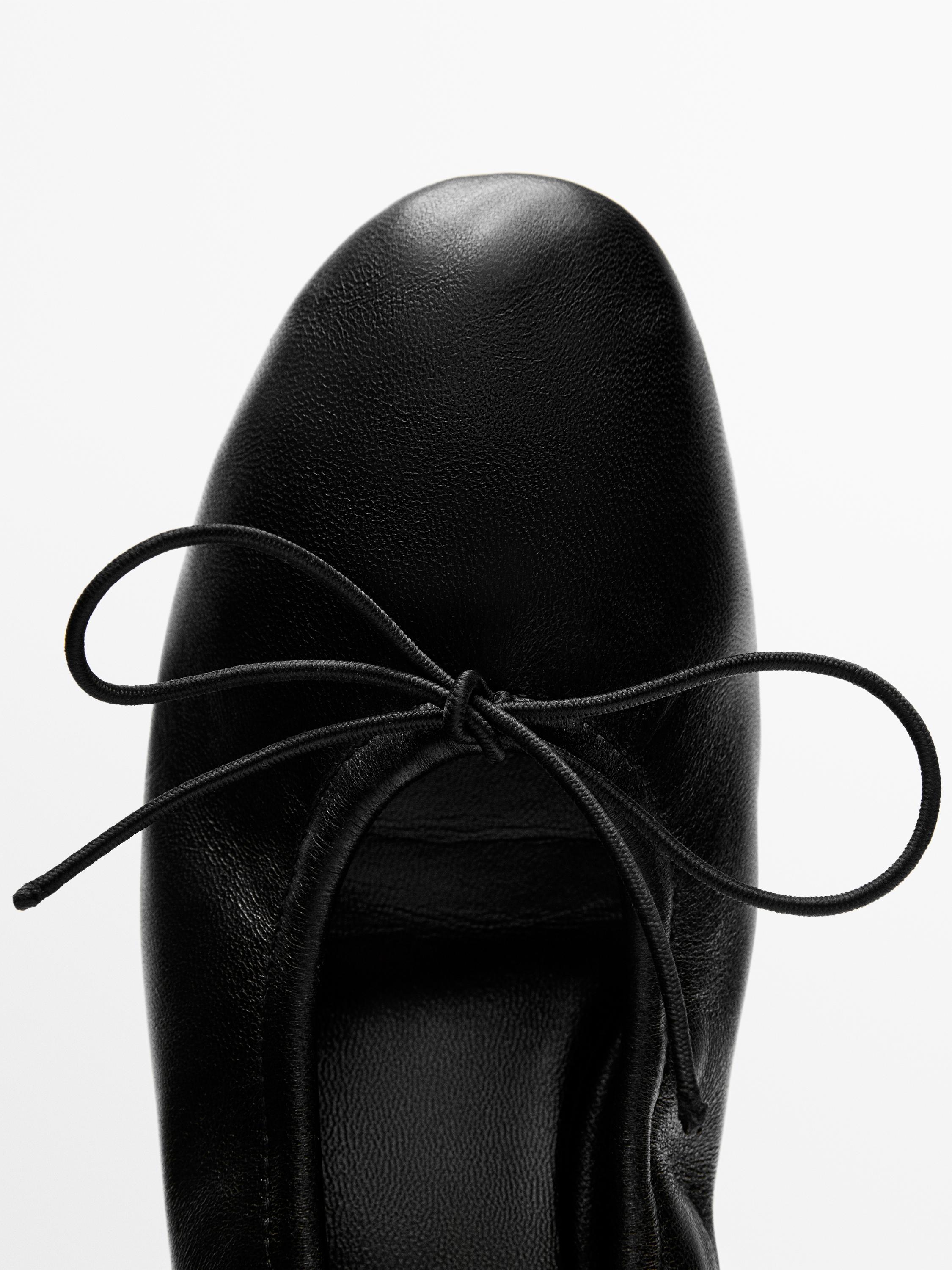 High-heel ballerinas