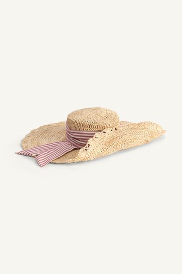 SOMBRERO PAMELA LAZO RAYAS LIMITED EDITION - Beige claro de Zara