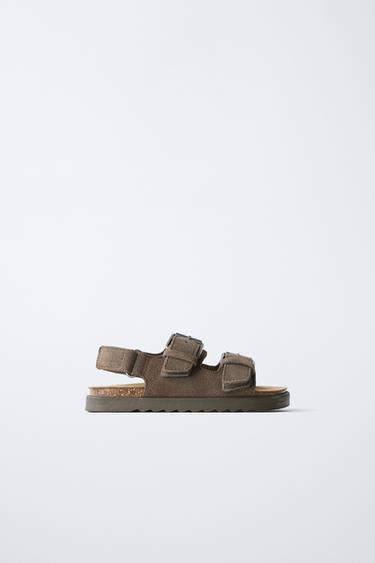LEATHER SANDALS WITH BUCKLES - Brown by Zara