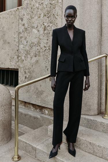FITTED PEPLUM BLAZER — Black 2