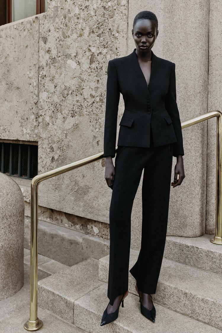 TAILORED PEPLUM BLAZER
