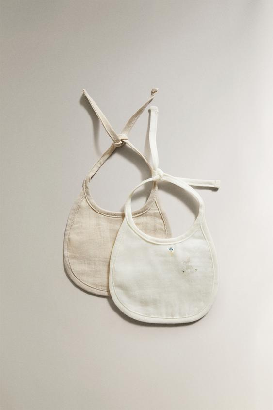 EMBROIDERED BABY BIB (PACK OF 2) - خَام الخاص بـ Zara - صورة 0