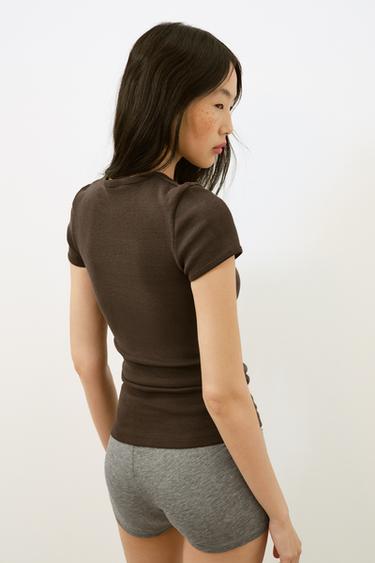 T-SHIRT CÔTELÉ - Chocolat de Zara - Image 5