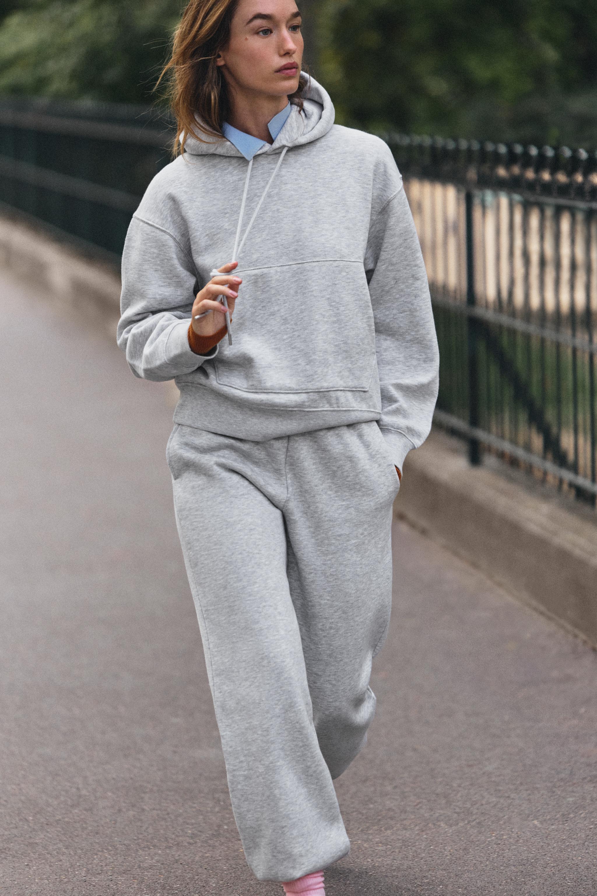 Zara BASIC KAPÜŞONLU SWEATSHIRT