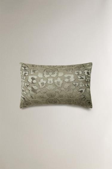 HOUSSE DE COUSSIN ANIMAL PRINT - Vert moyen de Zara - Image 3