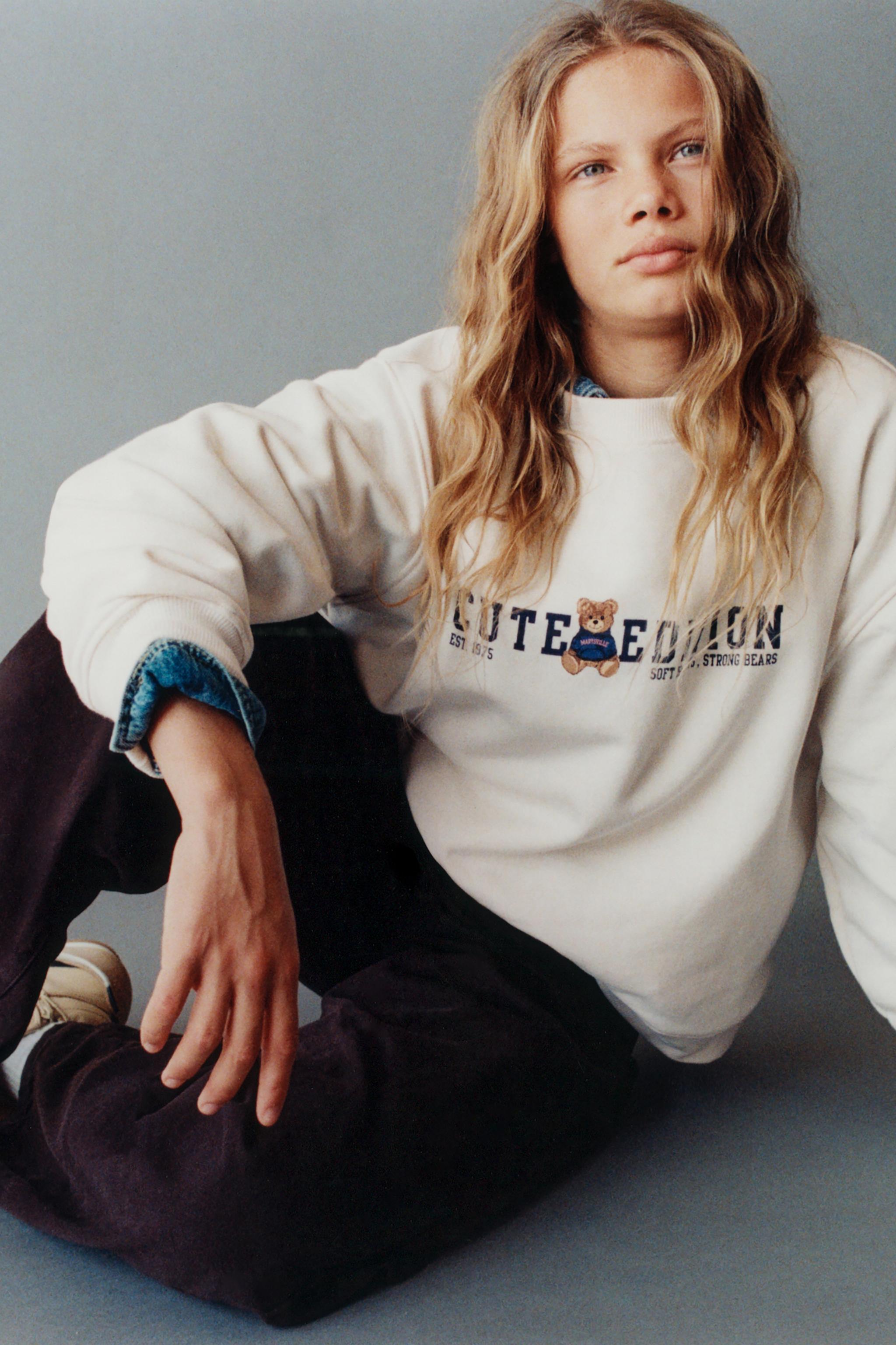 TEXT AND BEAR PRINT SWEATSHIRT