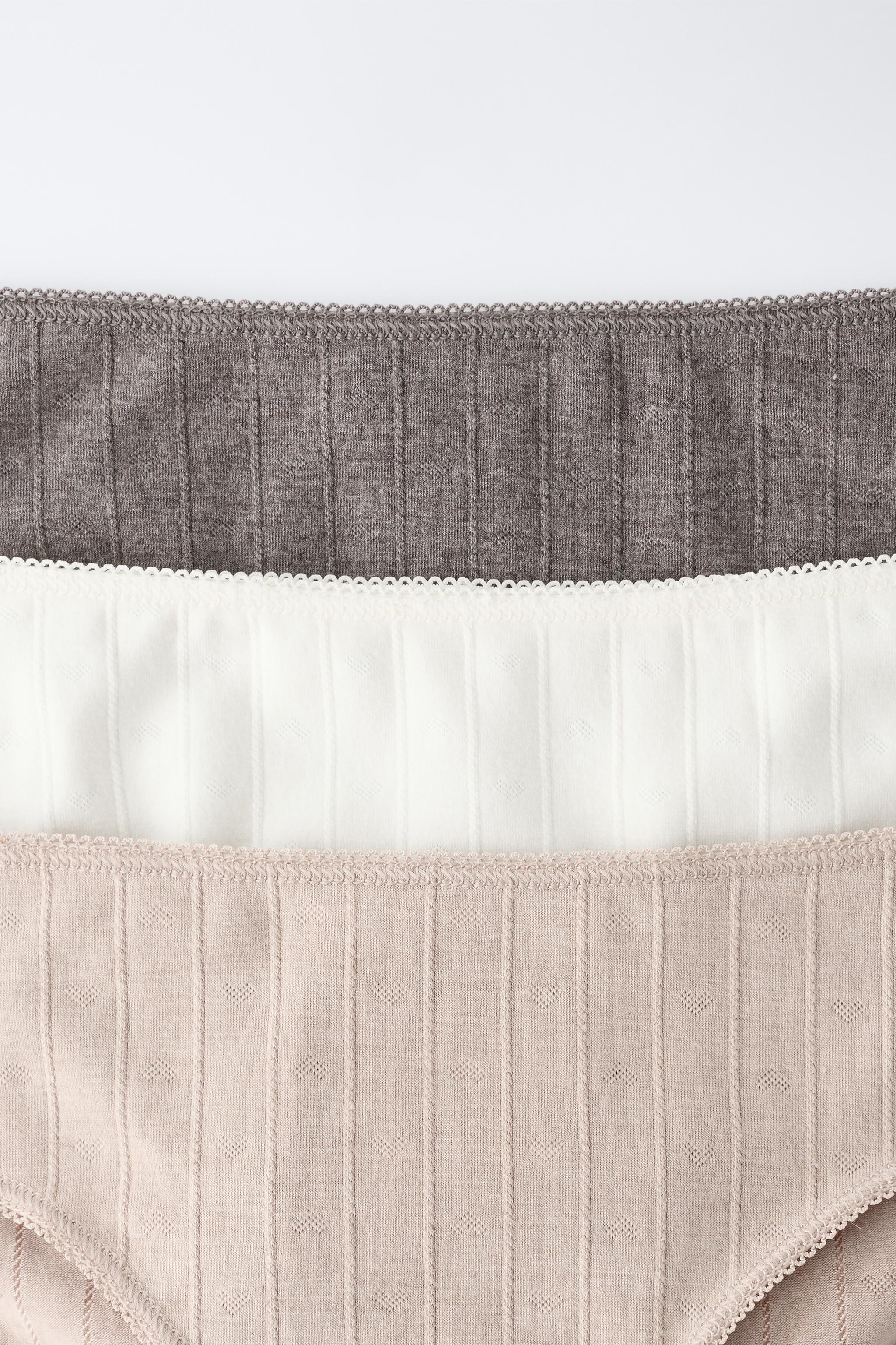 8-14 YEARS / PACK OF THREE UNDERWEAR
