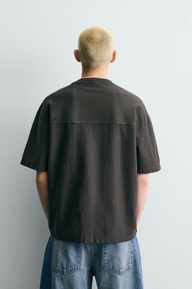 T-SHIRT LAVÉ À IMPRIMÉS - Gris anthracite de Zara - Image 2