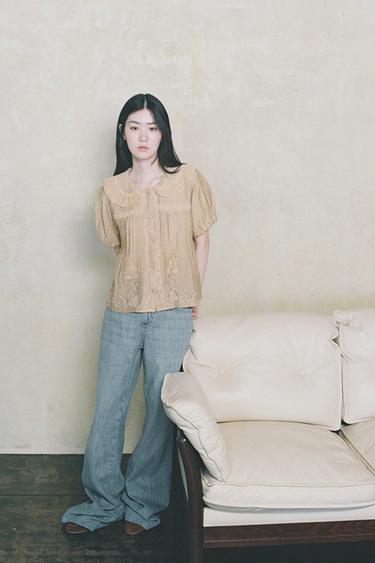 Zara 圓角翻領刺繡襯衫 - 米色