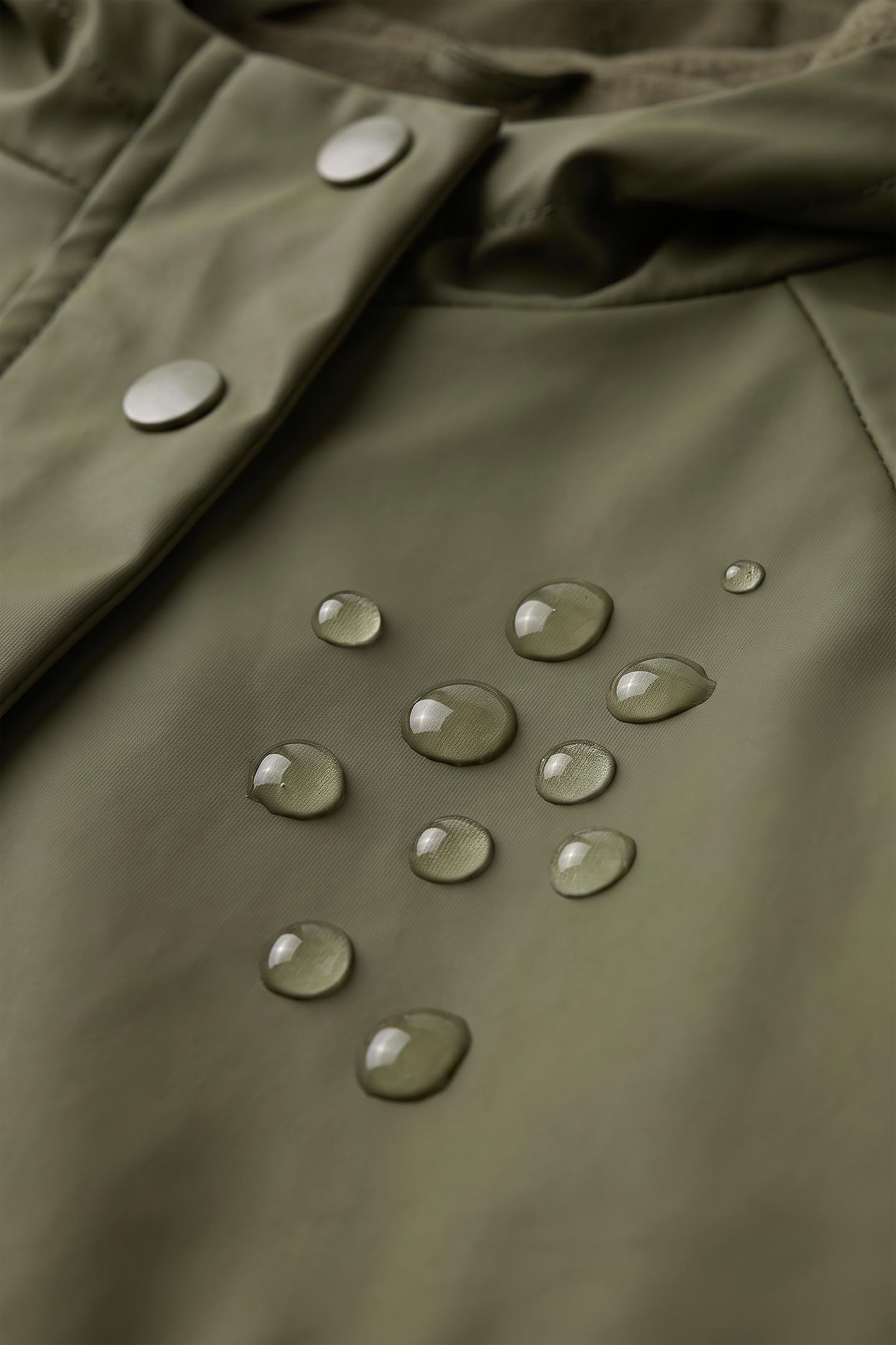 Детские куртки Zara Water-Resistant Rubberized Raincoat, цвет: Зелёный — фото 7