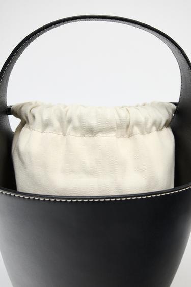 SAC SEAU SURPIQÛRE À FRONCES - Noir de Zara - Image 4