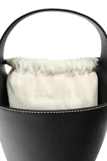 GERAFFTE BUCKET-TASCHE MIT ZIERNAHT - Schwarz von Zara
