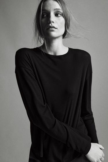 SUPIMA® COTTON OVERSIZED T-SHIRT - Black by Zara - Image 2
