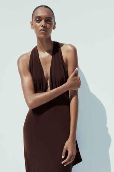ROBE LONGUE DOS NU COL MONTANT - Chocolat de Zara - Image 1