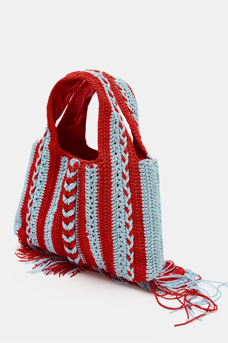 BOLSO DE MANO DE CROCHET ESTAMPADO 4