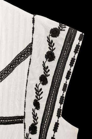 KURZES KLEID MIT STICKEREI ZW COLLECTION - Cremefarben von Zara