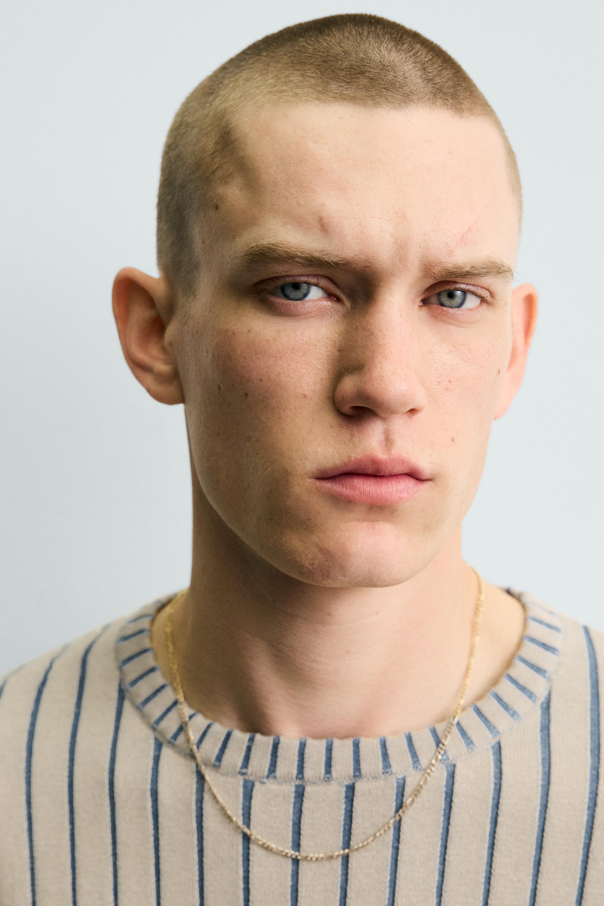 PRINTED TEXT RIBBED JUMPER