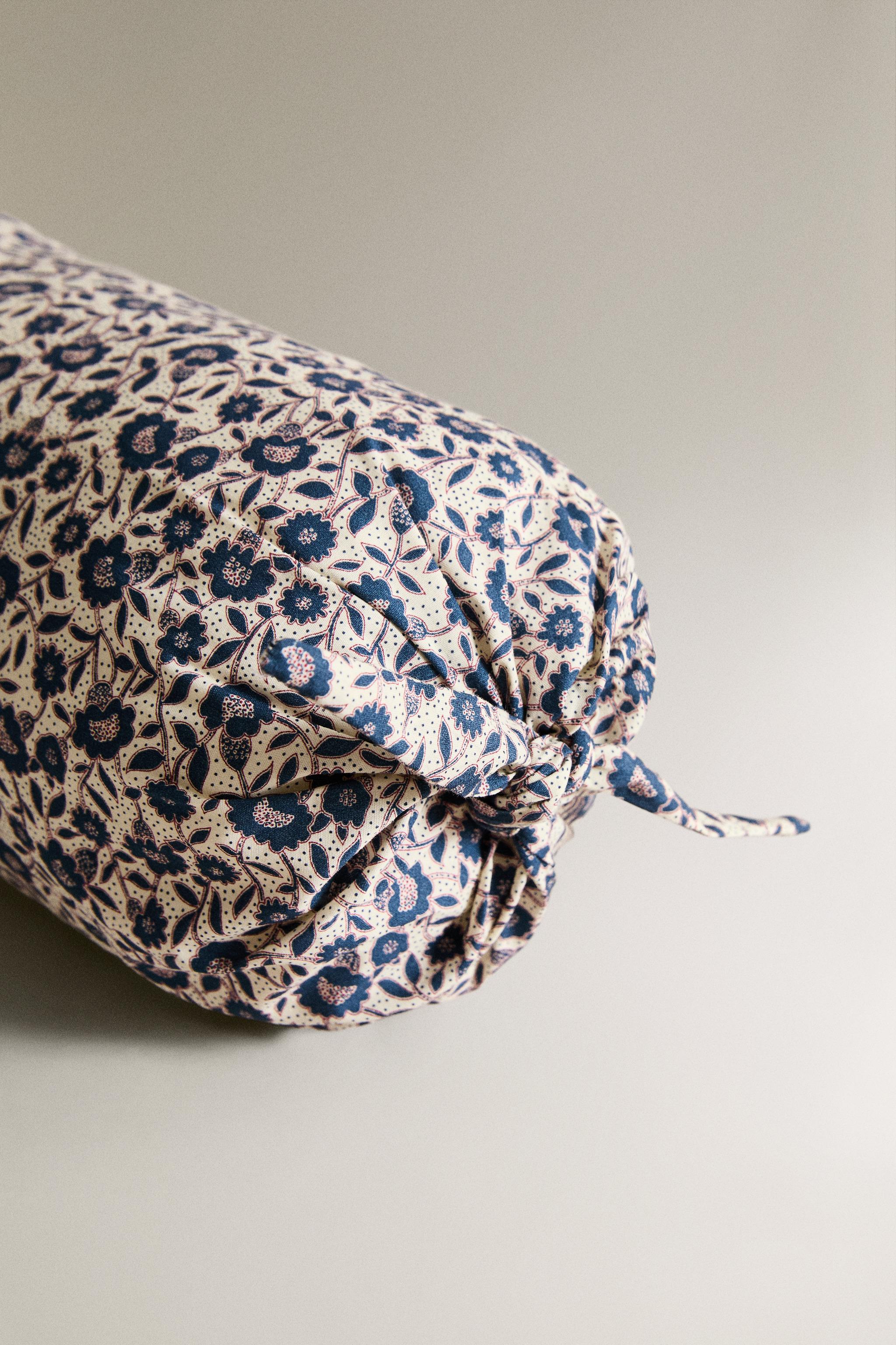 KIDS' FLORAL CUSHION