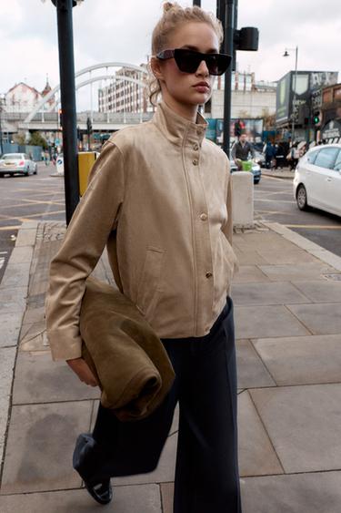 CAZADORA EFECTO ANTE - Tostado de Zara