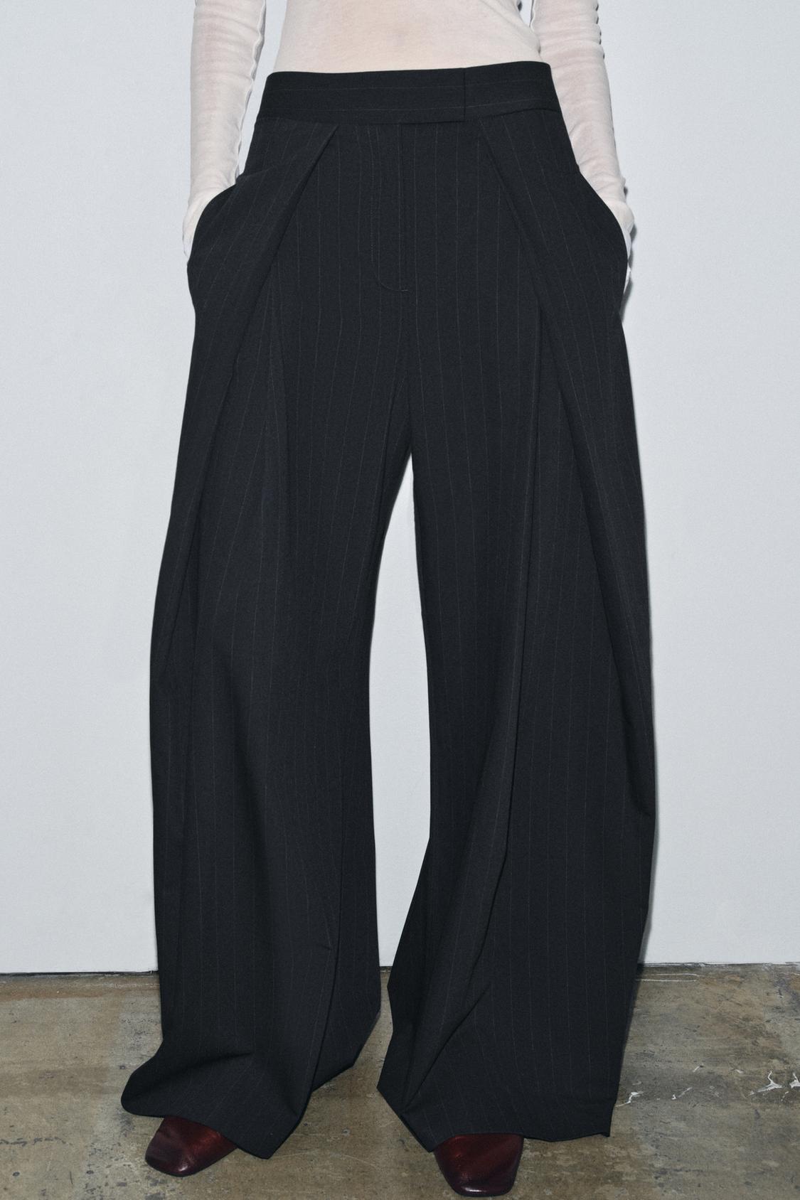ZW COLLECTION PINSTRIPE PLEATED PANTS