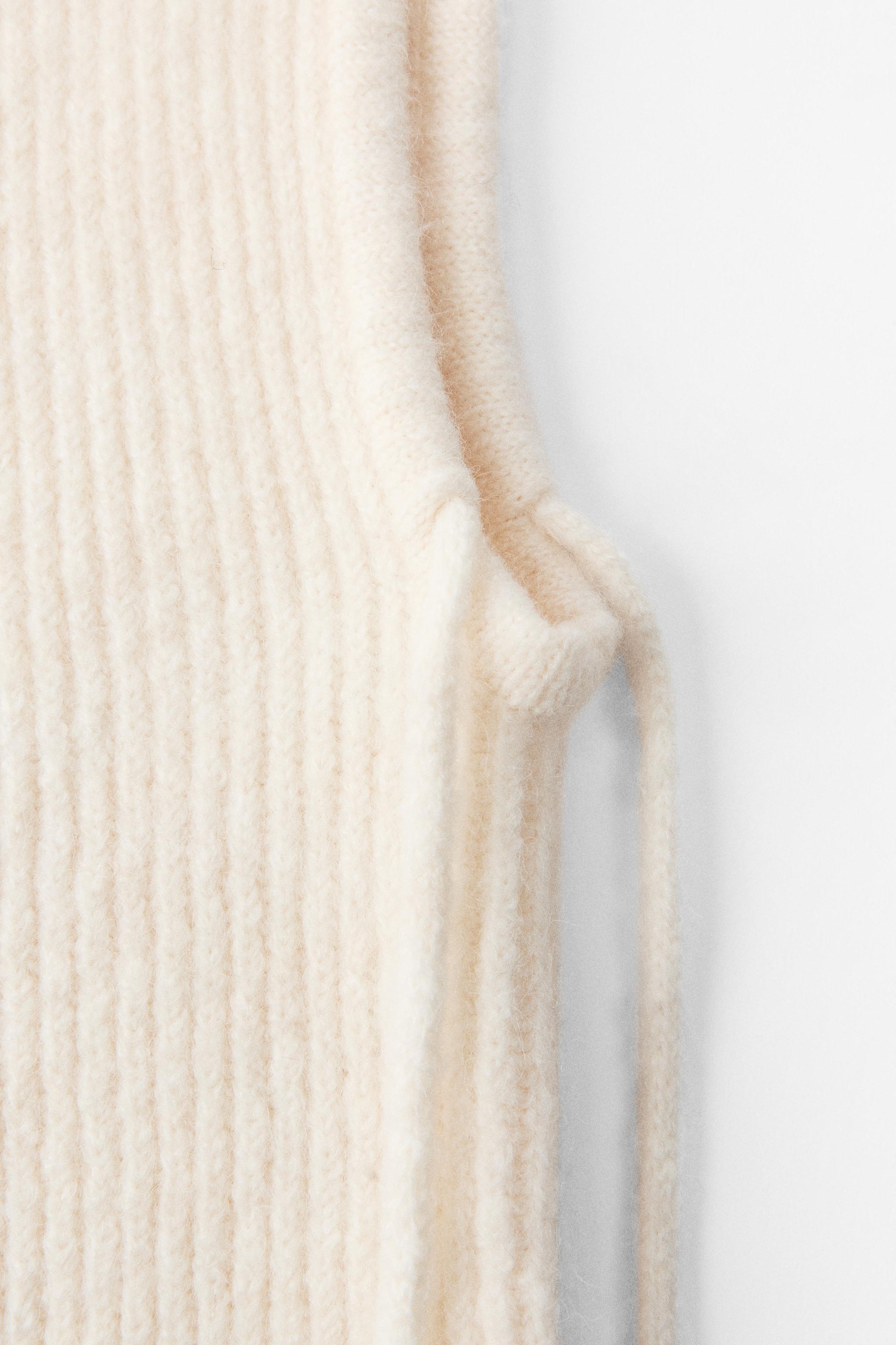 RIBBED DRAWSTRING KNIT HOOD - Ecru | ZARA United States RIBBED DRAWSTRING KNIT HOOD - Ecru | ZARA United States