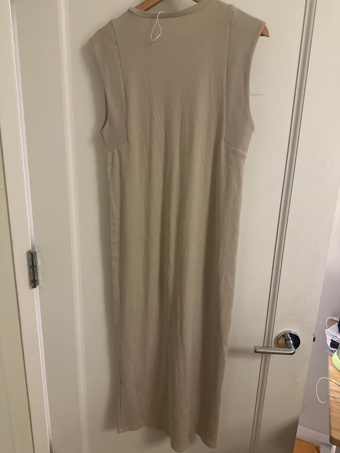 RIBBED MIDI DRESS - Image 3