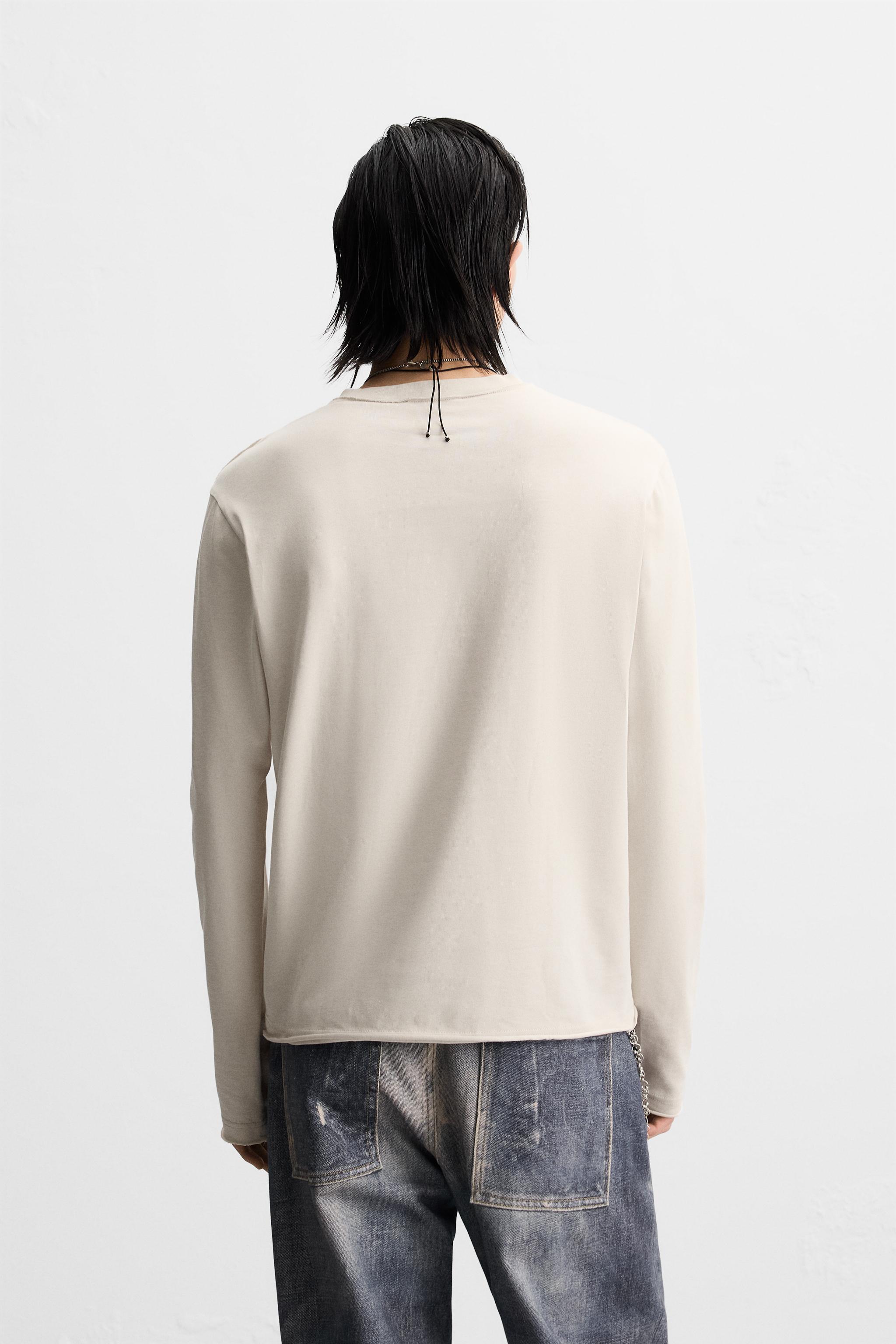 【ZARA】リブ コントラスト テキストＴシャツ 6224/311/323 KONTRAST FİLELİ T-SHIRT - Ekru | ZARA Türkiye / Turkey