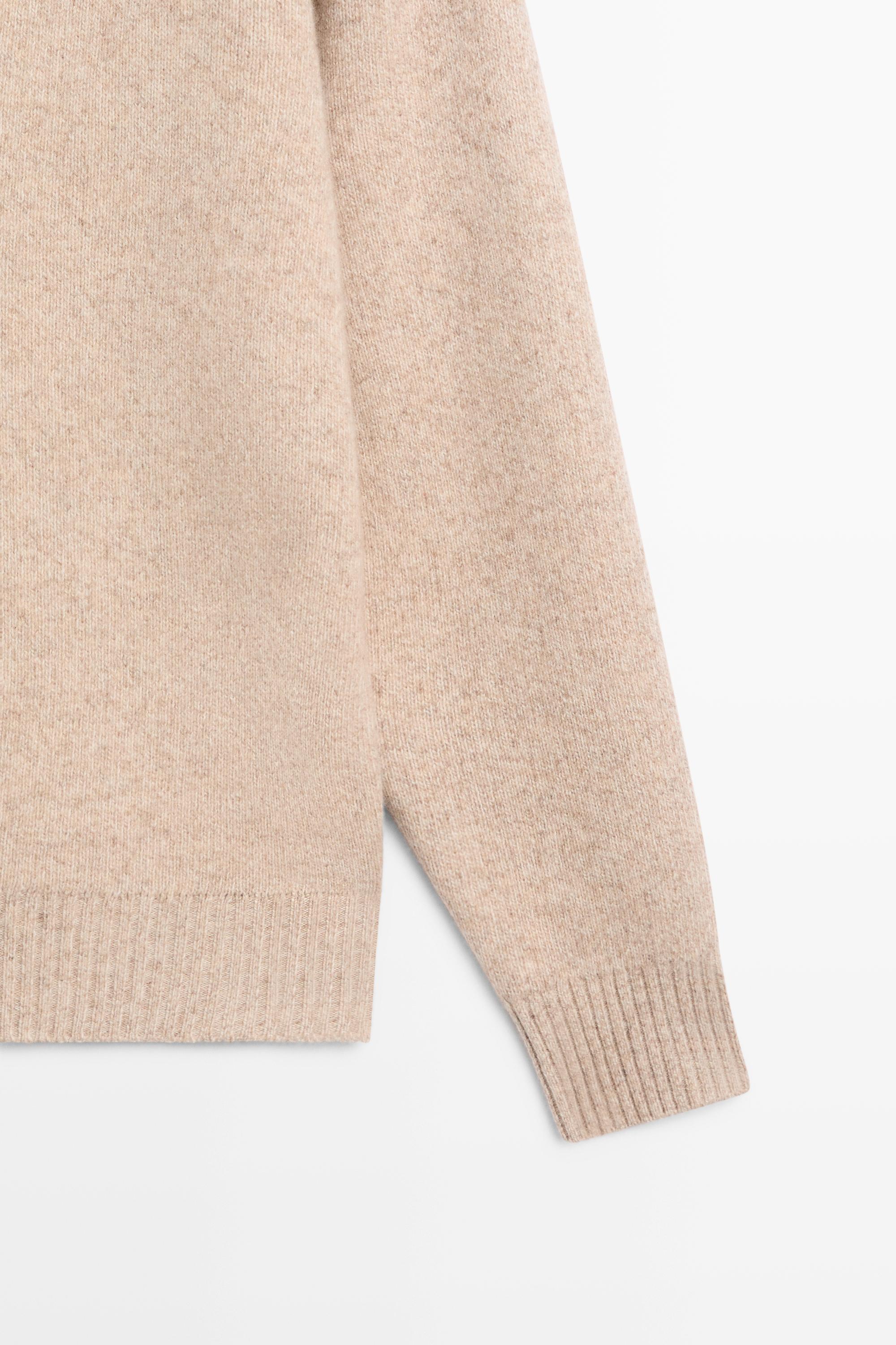 Mock neck knit sweater with zip